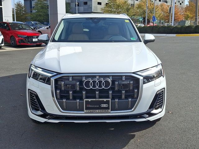 2025 Audi Q7 Premium