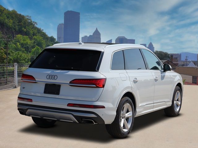 2025 Audi Q7 Premium