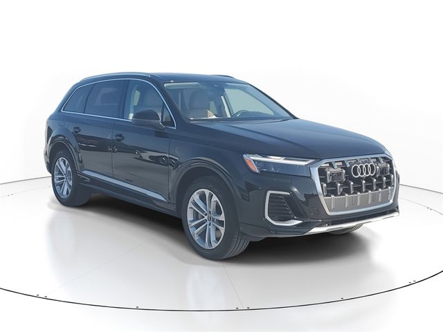 2025 Audi Q7 Premium