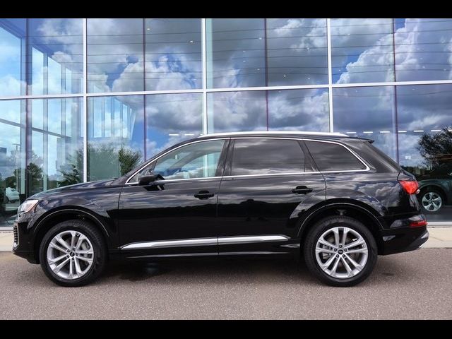 2025 Audi Q7 Premium