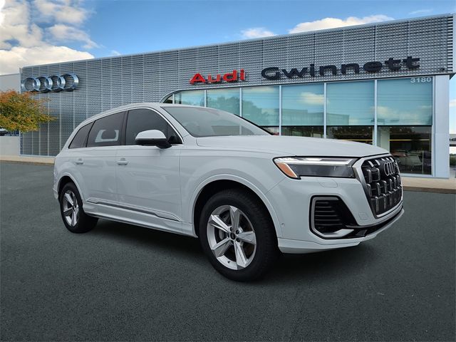 2025 Audi Q7 Premium