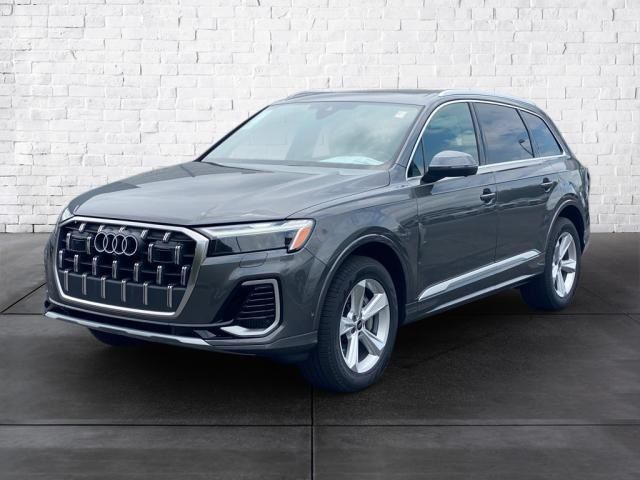 2025 Audi Q7 Premium