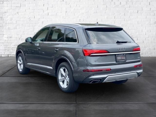 2025 Audi Q7 Premium