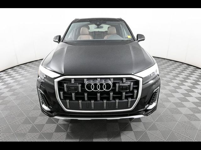 2025 Audi Q7 Premium