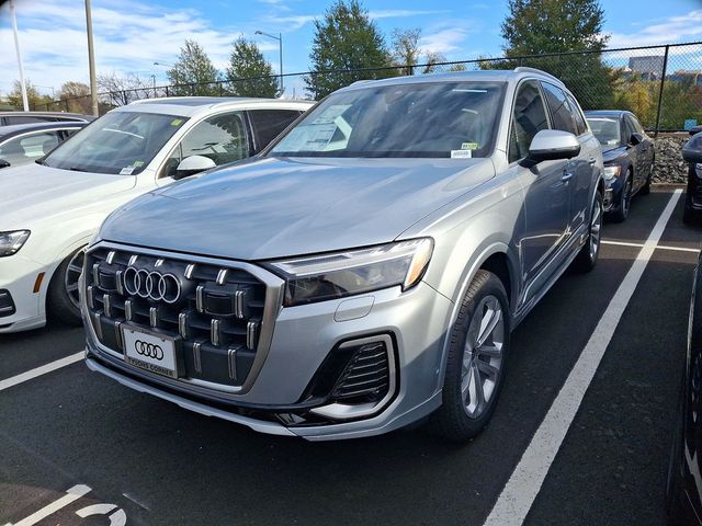 2025 Audi Q7 Premium