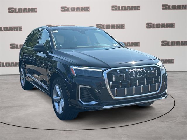 2025 Audi Q7 Premium