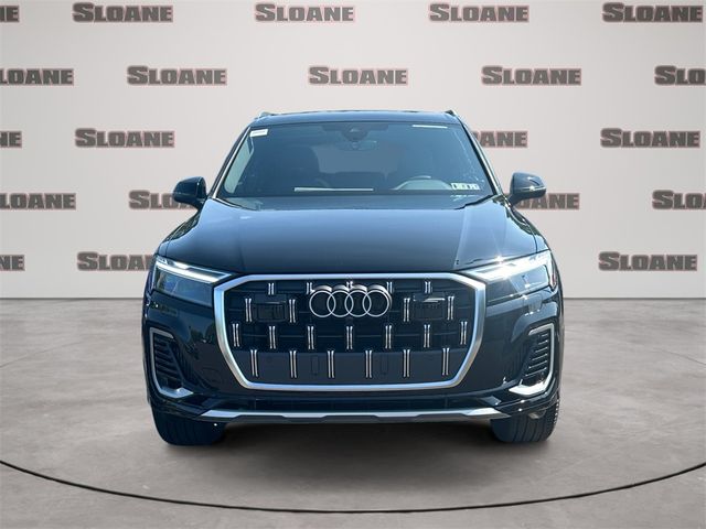 2025 Audi Q7 Premium