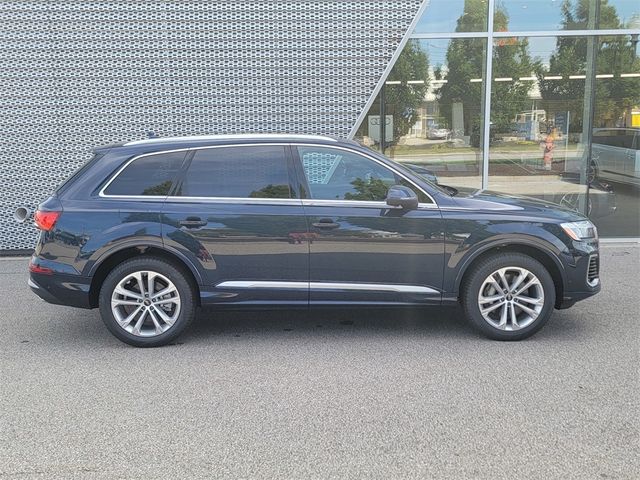 2025 Audi Q7 Premium