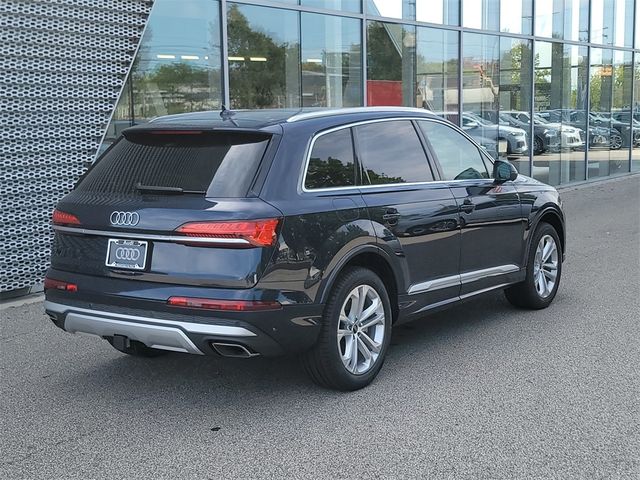 2025 Audi Q7 Premium