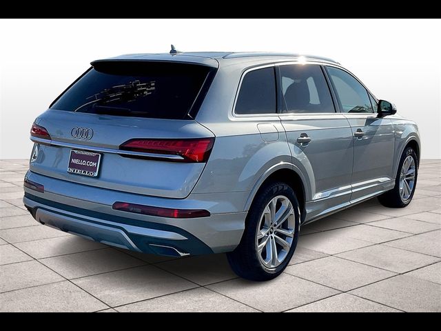 2025 Audi Q7 Premium