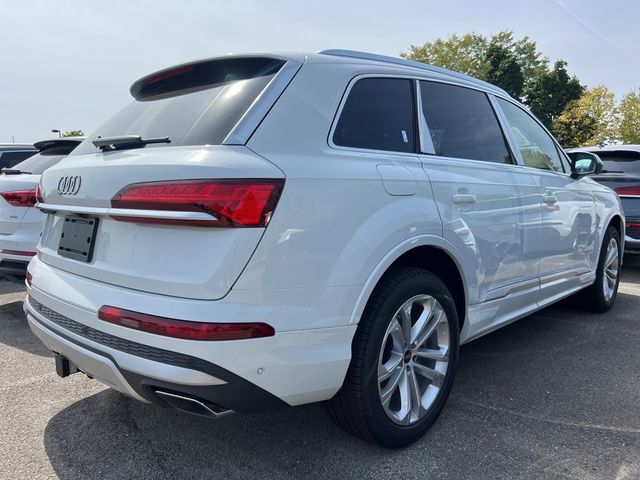 2025 Audi Q7 Premium