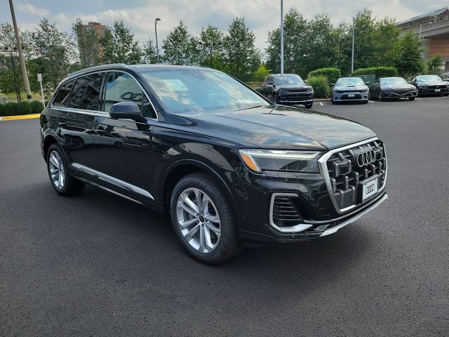 2025 Audi Q7 Premium