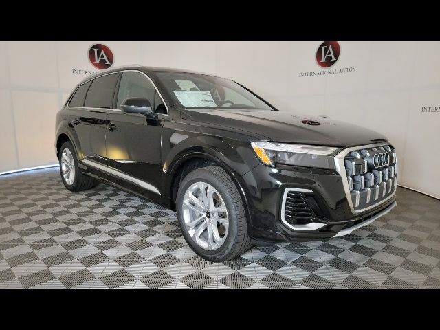 2025 Audi Q7 Premium