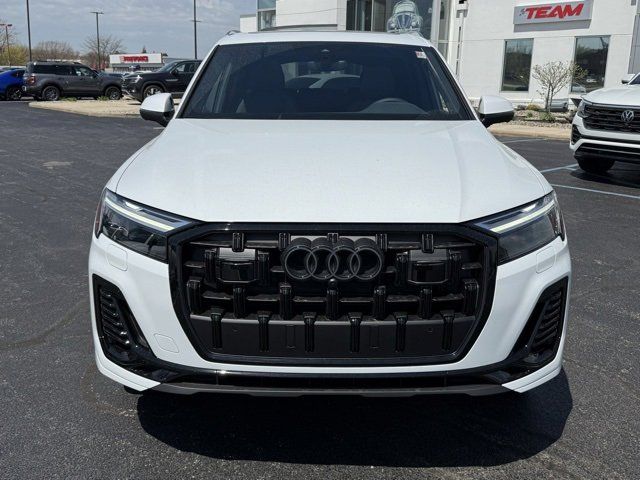 2025 Audi Q7 Premium Plus