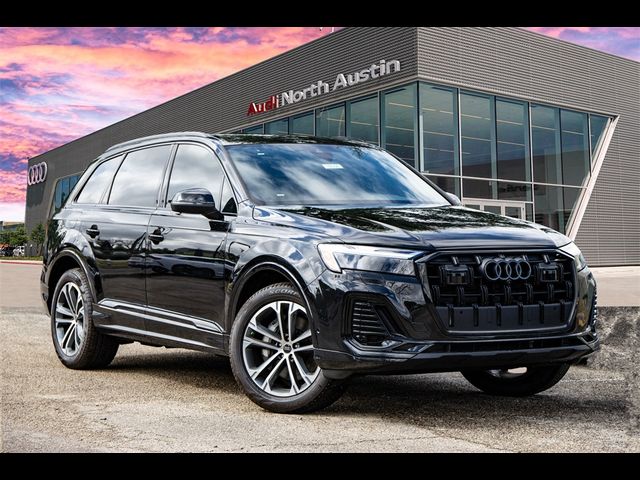 2025 Audi Q7 Premium Plus