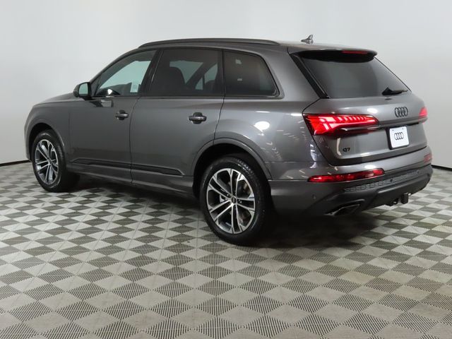 2025 Audi Q7 Premium Plus