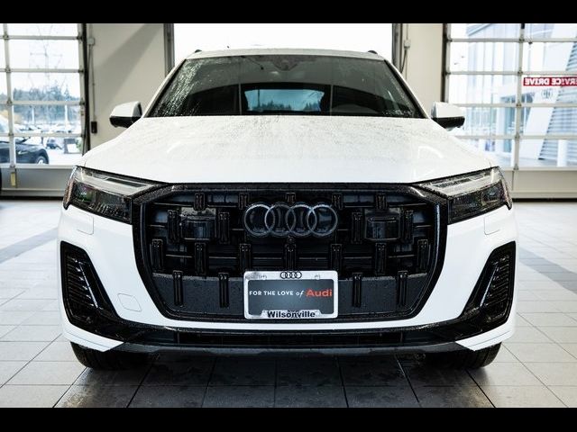 2025 Audi Q7 Premium Plus