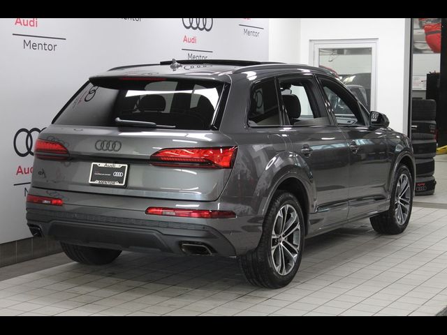 2025 Audi Q7 Premium Plus