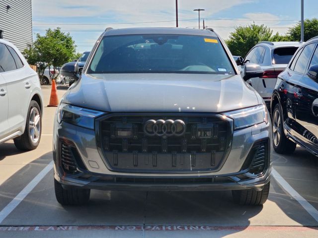 2025 Audi Q7 Premium Plus