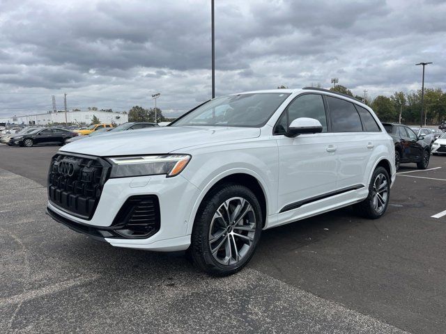 2025 Audi Q7 Premium Plus