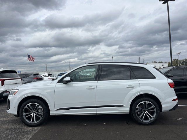 2025 Audi Q7 Premium Plus