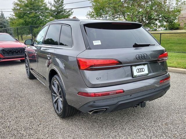 2025 Audi Q7 Premium Plus