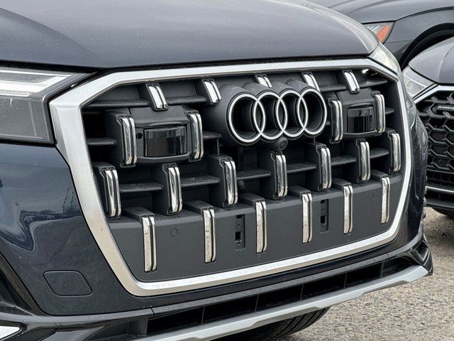 2025 Audi Q7 Premium Plus