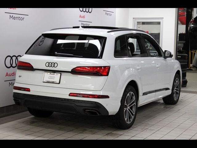 2025 Audi Q7 Premium Plus