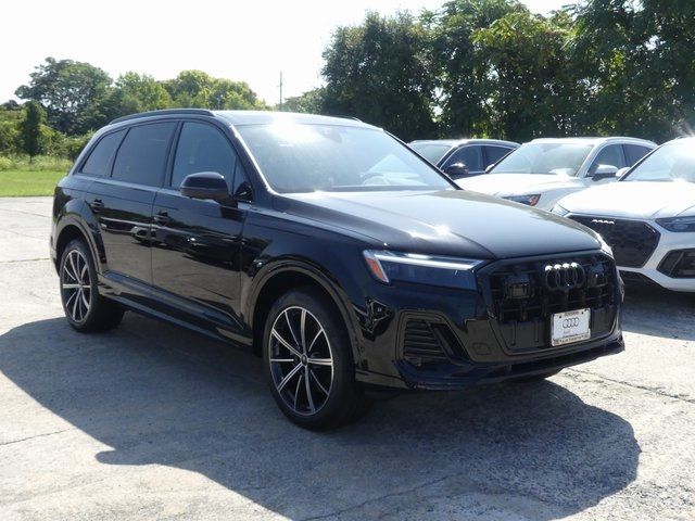 2025 Audi Q7 Premium Plus