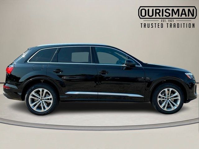 2025 Audi Q7 Premium Plus