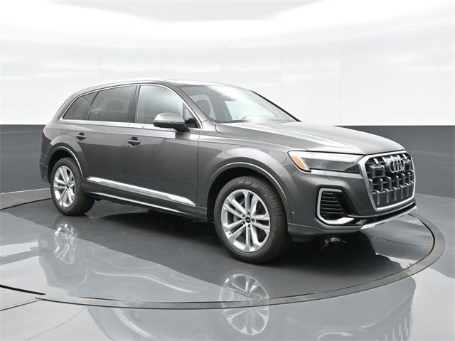 2025 Audi Q7 Premium Plus