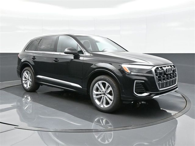 2025 Audi Q7 Premium Plus