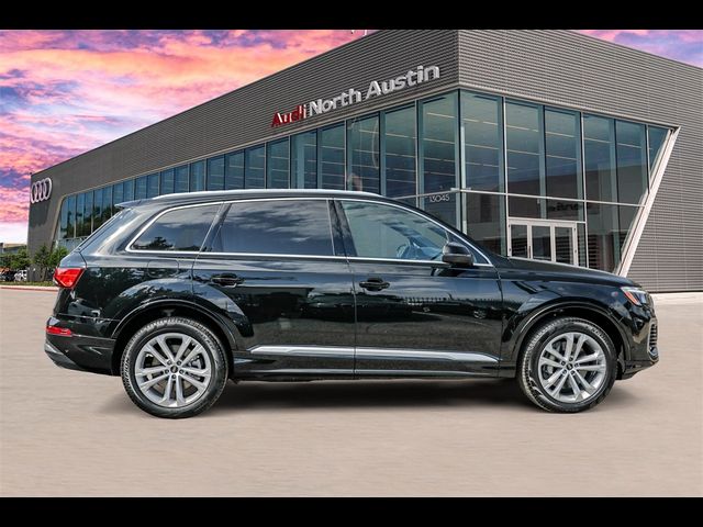 2025 Audi Q7 Premium Plus