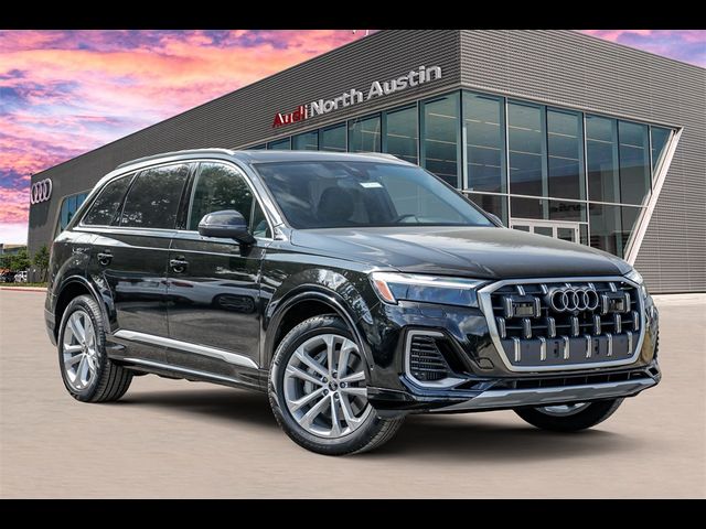 2025 Audi Q7 Premium Plus