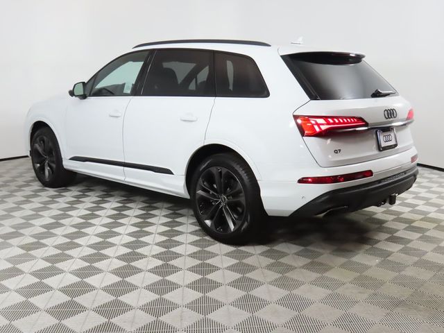 2025 Audi Q7 Premium Plus