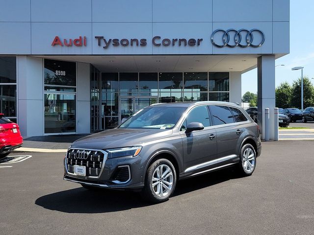 2025 Audi Q7 Premium Plus