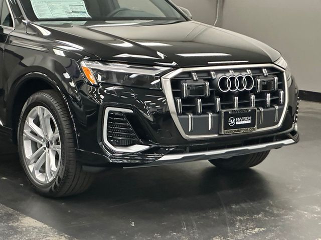 2025 Audi Q7 Premium Plus