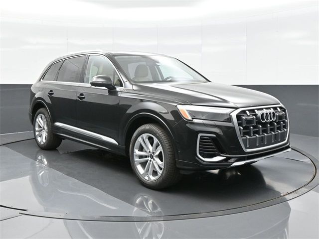 2025 Audi Q7 Premium Plus