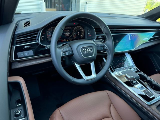 2025 Audi Q7 Premium Plus