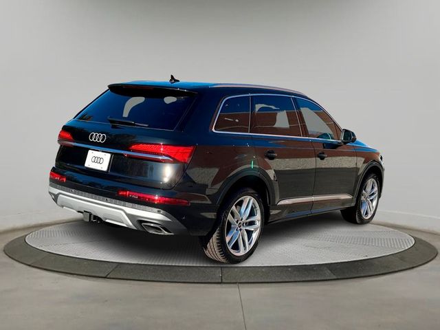 2025 Audi Q7 Premium Plus