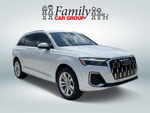 2025 Audi Q7 Premium Plus