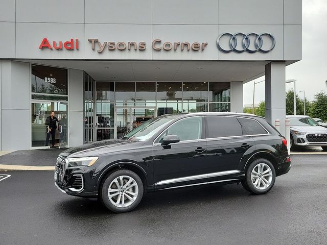 2025 Audi Q7 Premium Plus