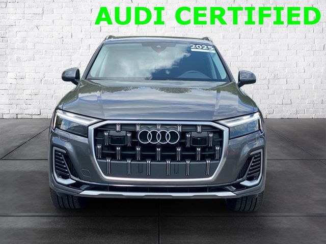 2025 Audi Q7 Premium Plus