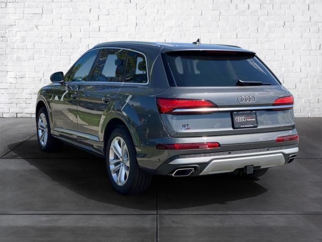 2025 Audi Q7 Premium Plus