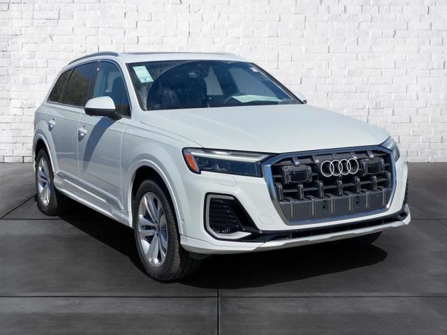 2025 Audi Q7 Premium Plus