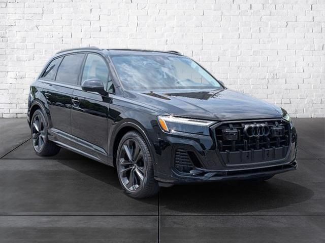 2025 Audi Q7 Premium Plus