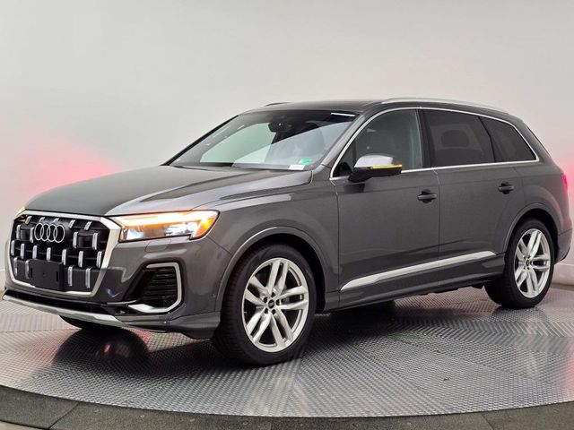 2025 Audi Q7 Premium Plus