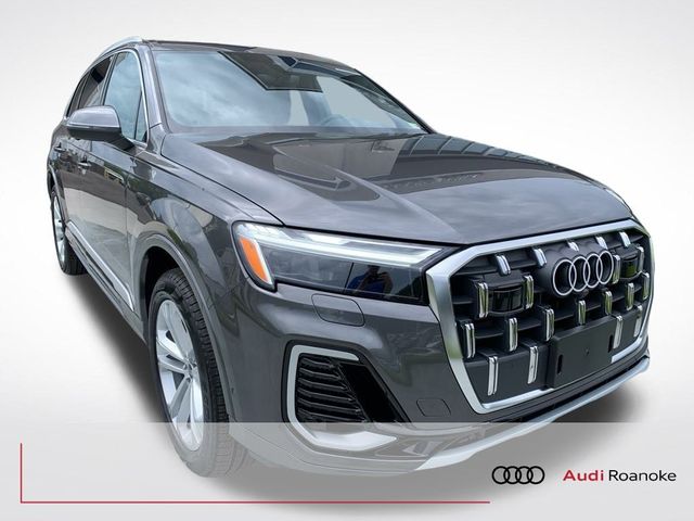 2025 Audi Q7 Premium Plus