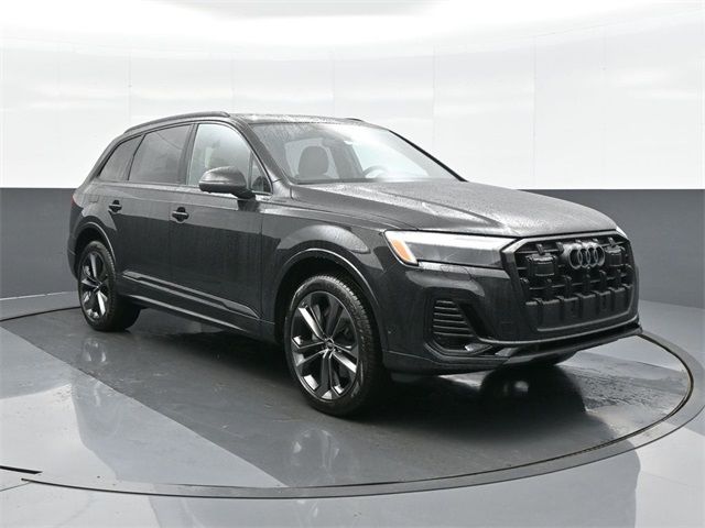 2025 Audi Q7 Premium Plus