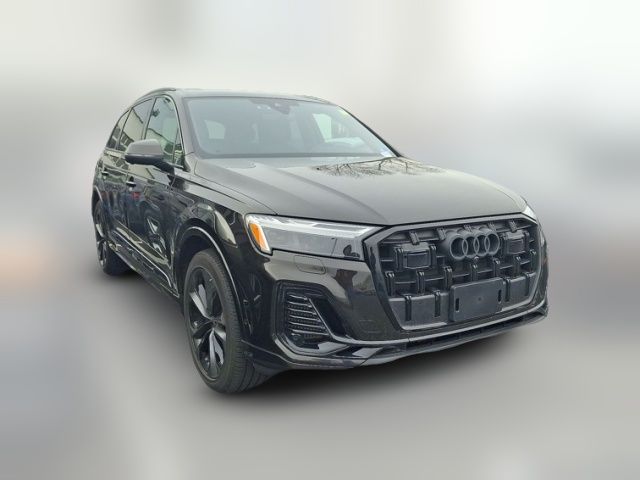 2025 Audi Q7 Premium Plus